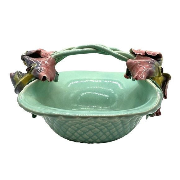 Handmade Ceramic Basket Bowl With Floral Handle Green With Lilies 10.5"x 5" - Picture 3 of 10